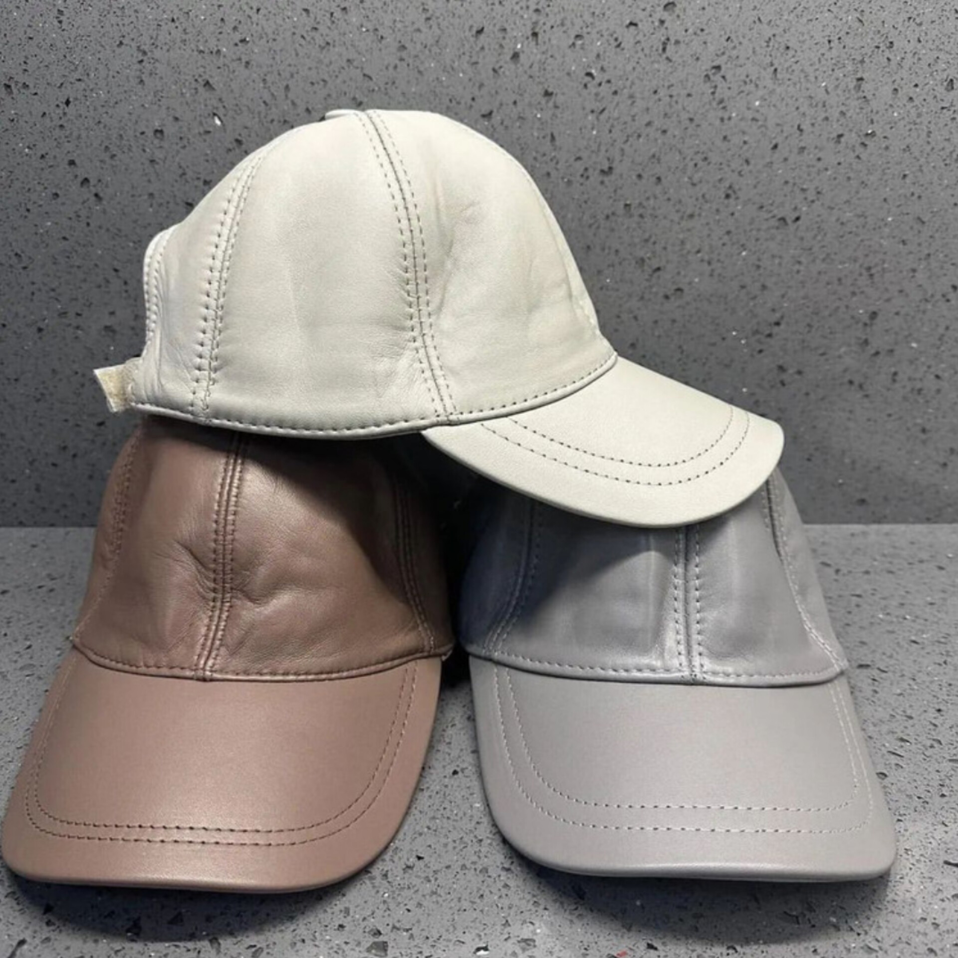 کلاه کپ چرم طبیعی گوسفندی چرم تبریز