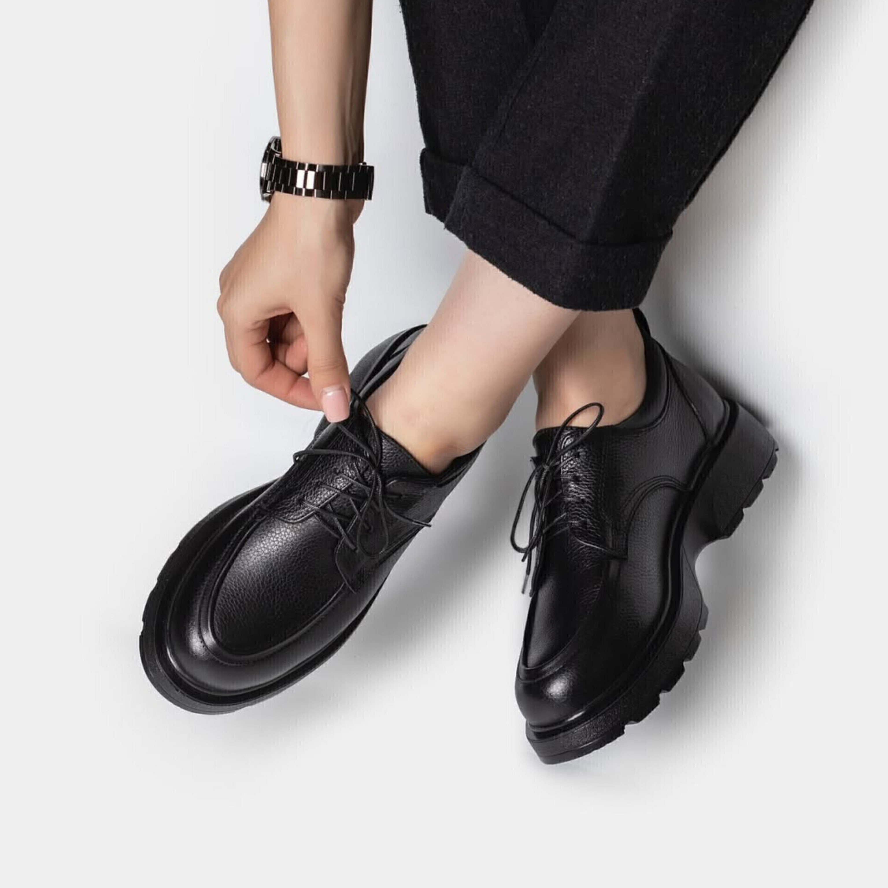 لوفر بندی مردانه و زنانه چرم ریواچرم تبریز مدل لی لابو