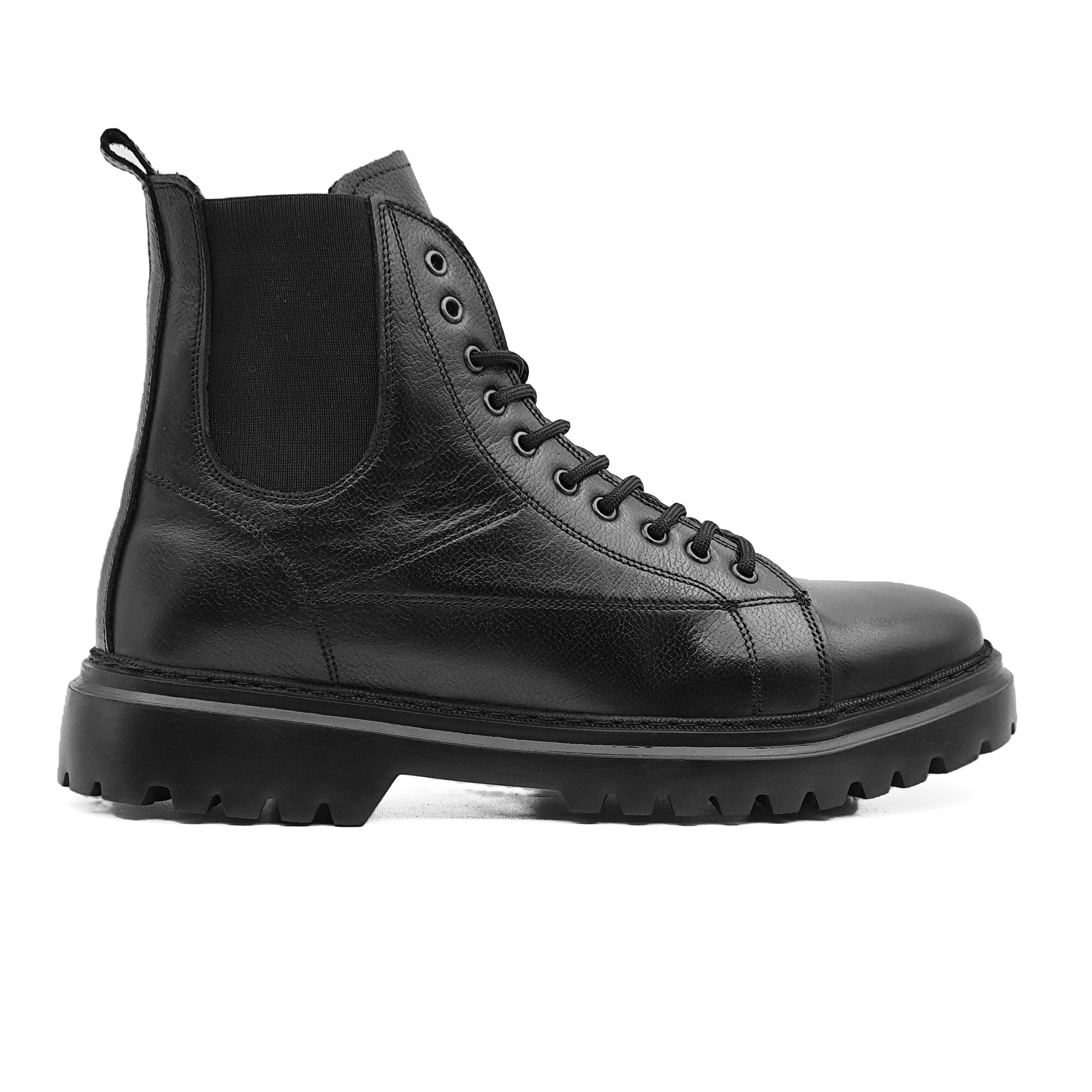 بوت مردانه چرم کژوال‌ ریواچرم تبریز مدل آرمند